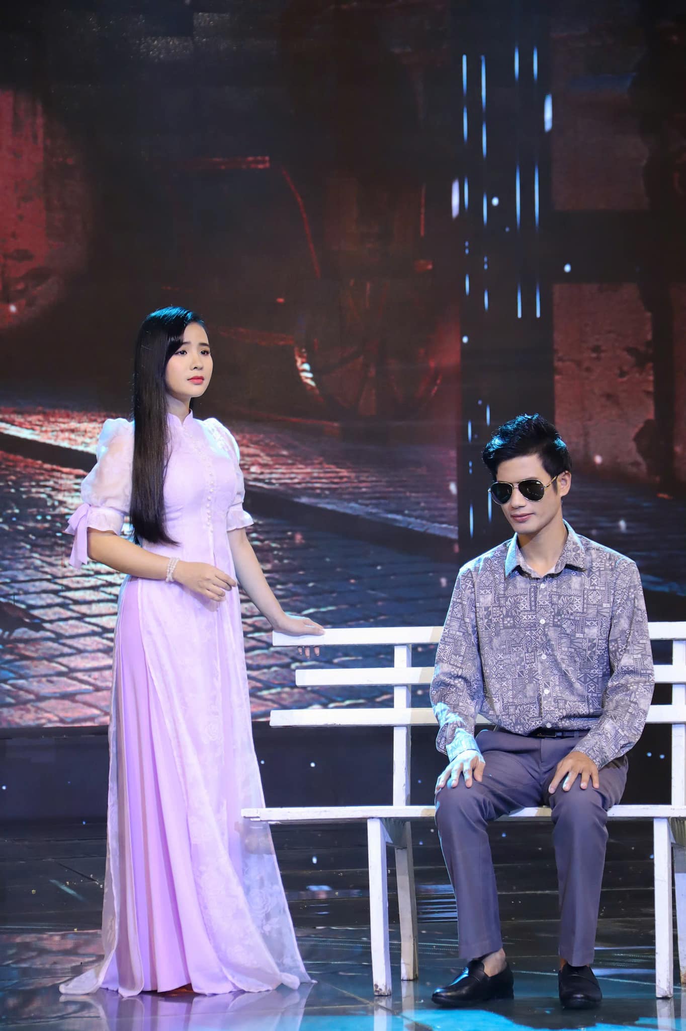 NGẪU HỨNG BOLERO - XUÂN HOÀ & QUỲNH TRANG NGAU-HUNG-BOLERO-XUAN-HOA-VA-QUYNH-TRANG