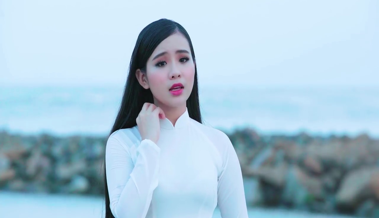 HÌNH ẢNH QUỲNH TRANG 12