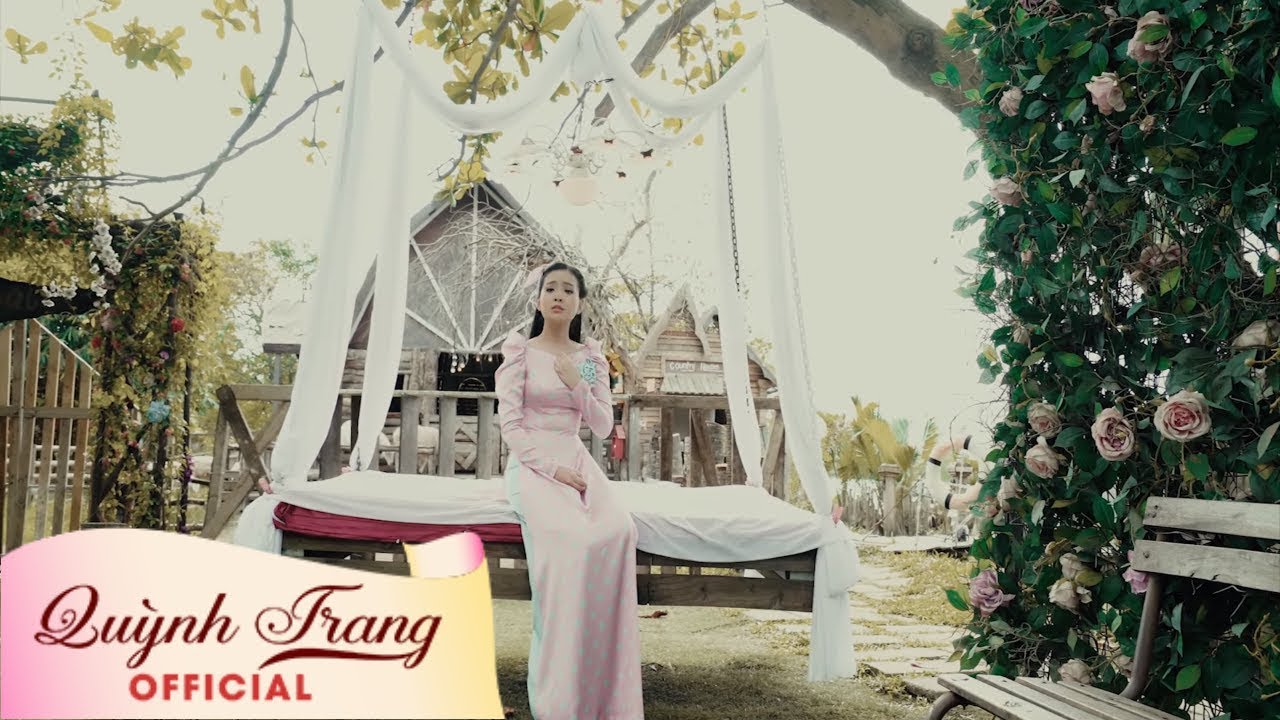 QUỲNH TRANG EM VẦN HOÀI YÊU ANH