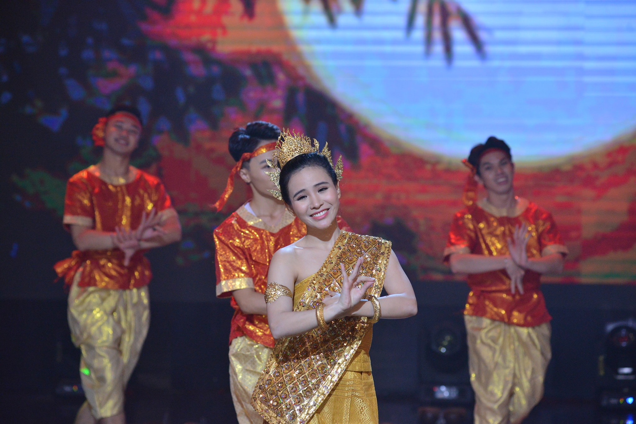 Hẹn Hò Đêm Trăng - Quỳnh Trang